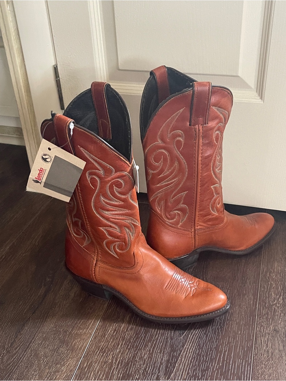 Laredo Red Brown Western Boots with Stitching Size 7.5